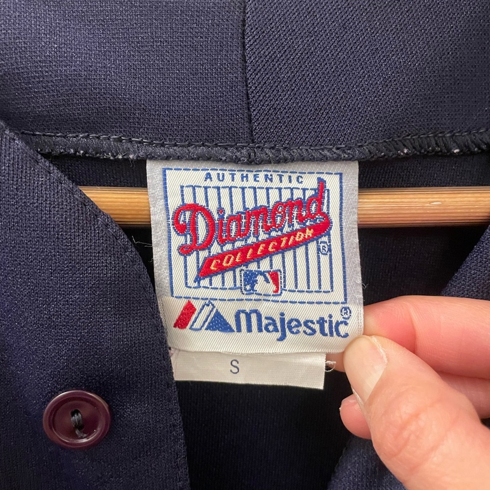 Atlanta Braves Navy Jersey - Size Small - Picture 5 of 6